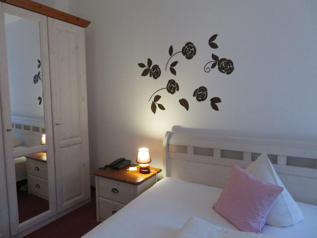 Hotel Rhodaer Grund 3*
